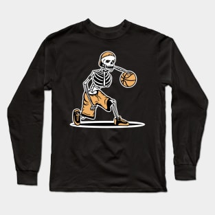 Cool skeleton basketball player dribbling Long Sleeve T-Shirt